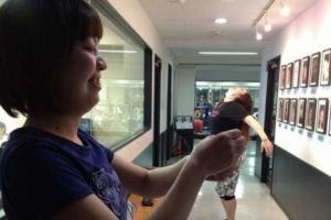 Conoce la nueva moda fotográfica de Japón, el ‘Ataque a los titanes’