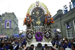 Roban más de 40 mil soles de fondos para la procesión del Señor de los Milagros