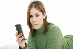 Sepa cómo detectar cuando le mienten en mensajes de texto y Whatsapp