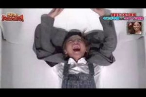 La broma del elevador es un éxito en Japón – VIDEO