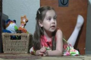 Conozca a la niña de 3 años que es más lista que Albert Einstein