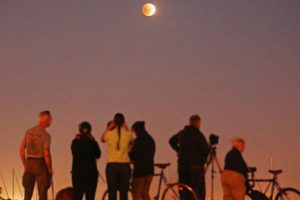 Mira las mejores fotos del eclipse lunar -FOTOS