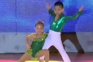 Conoce a los ‘mini reyes’ de la salsa -VIDEO