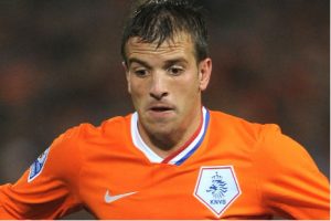 Holanda se queda sin Van der Vaart para el mundial