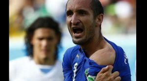 Mira la mordida que le propinó Suárez a Chiellini en el Uruguay vs Italia (VIDEO)
