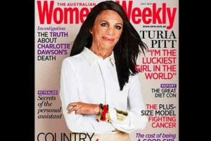 Mujer que sufre quemaduras fue elegida para salir en la portada de una revista