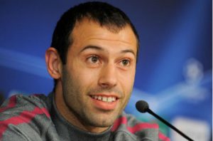 Javier Mascherano declara que se siente avergonzado por tantos elogios