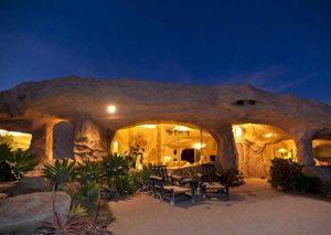Mira la casa de ‘Los Picapiedras’ en la vida real (FOTOS)