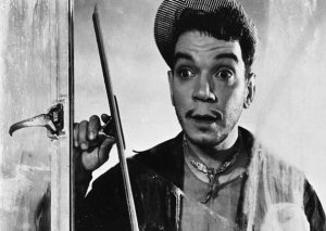 ¡Divertidísimo!: Cantiflas baila el famoso Ras Tas Tas (VIDEO)