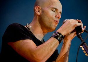 Gian Marco compartió tierna foto de su infancia (FOTOS)