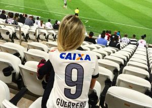 Novia de Paolo Guerrero derrocha sensualidad en las redes sociales (FOTOS)
