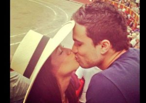 Mira la foto de pareja de participantes de reality que ha causado polémica (FOTOS)