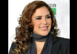 La transformación de la actriz mexicana Angélica Vale a través del tiempo (FOTOS)