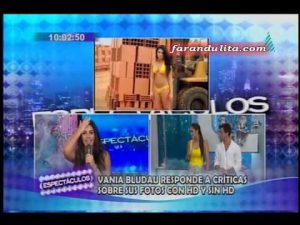 Vania Bludau tuvo problemas con su vestuario y casi deja ver más de la cuenta (VIDEO)