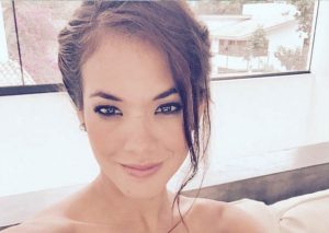 Jazmín Pinedo luce sus encantos en bikini (FOTOS)