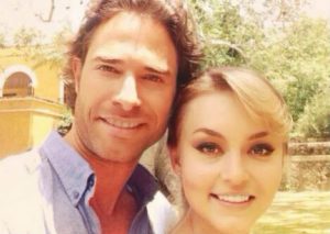 Angelique Boyer le muestra su amor a Sebastián Rulli con tiernos mensajes en Twitter (FOTOS)
