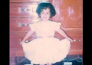 ¿Reconoces a esta dulce niña? (FOTOS)