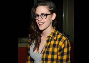 Kristen Stewart se lució con un look muy masculino (FOTOS)