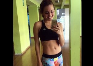 Ximena Hoyos sorprende con espectacular baile de salsa (VIDEO)