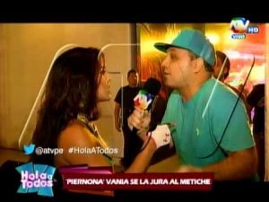 Vania Bludau y «Metiche» protagonizan fuerte discusión frente a cámaras (VIDEO)