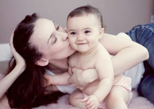 ¿Qué le diría una madre soltera al padre de sus hijos? «Te lo estás perdiendo todo»