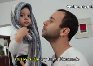 Le hace divertida canción, inspirada en ‘Las mil y una noches’, a su esposa (VIDEO)