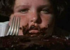¿Qué fue de Bruce, el niño glotón de ‘Matilda’? (FOTOS)