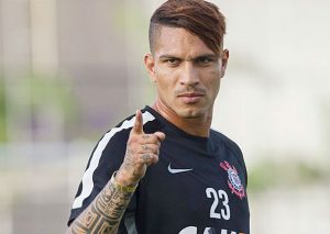 Paolo Guerrero ‘cuadró’ a comentarista por Alondra García Miró