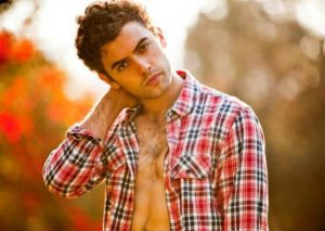 Mira cómo luce el protagonista de ‘Locura de amor’ (FOTOS)