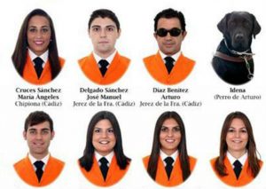 Un perro guía se ‘gradúa’ en la universidad