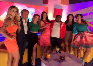 Sheyla Rojas y Angie Arizaga pasaron el roche de sus vidas con actores de ‘Pasión y Poder’