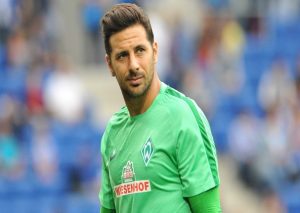 Claudio Pizarro es nominado en Alemania por mejor gol del año: Vota aquí