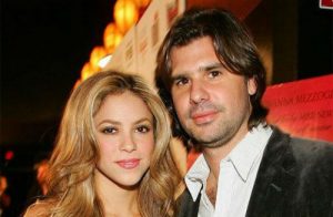 Shakira en guerra con su ex Antonio de la Rúa