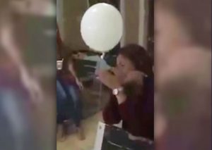 ¡Increíble! Niño falleció y se ‘despidió’ de su madre en su propio velorio (VIDEO)