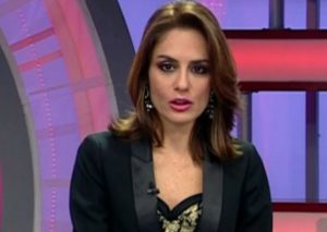 Mávila Huertas deja ver su trasero con sexy transparencia (FOTOS)