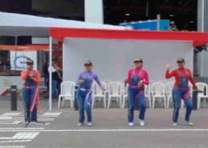 Facebook:  Mujeres policías se convierten en