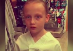 Facebook: Esta niña dio controversial mensaje sobre el sexismo en la moda