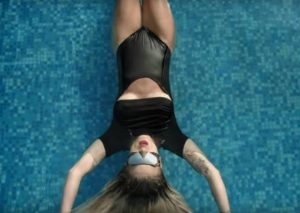 ¡Queee! ¿Mario Hart aparece en videoclip de Leslie Shaw?