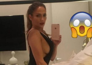 ¡No dejó nada a la imaginación! Jennifer Lopez mostró totó a sus 47 años