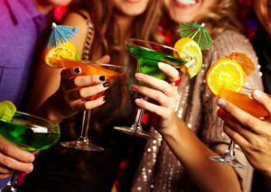 Perú vs. Paraguay: ¡Tragos sencillos de preparar, para disfrutar el triunfo!