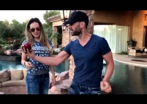 Criss Angel confirmó relación con Belinda de esta manera ¿Lo notaron?