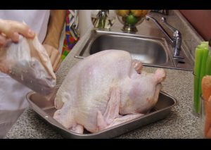 YouTube: Su ‘magnífico’ método para hornear un pavo