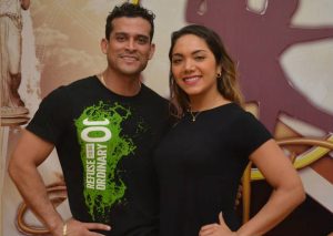 Christian Domínguez y bailarina lo niegan pero se delataron así