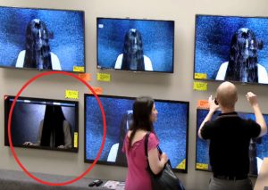 YouTube: ¿Cómo reaccionarías si te hacen esta terrorífica broma de ‘El Aro’?