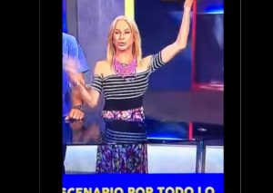 Pasó el roche de su vida al quedarse sin diente en programa en vivo – VIDEO