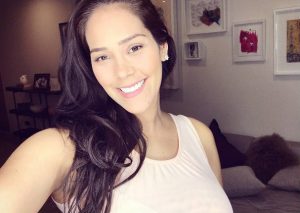 Karen Schwarz publica nueva foto de su pequeña Antonia