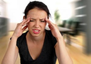 Alivia el dolor de cabeza con remedios naturales