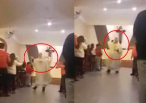 Cura baila a ritmo de ‘Despacito’ en plena misa – VIDEO