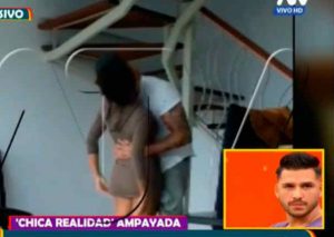 Shirley Arica besó a nuevo ‘galán’ y su esposo reaccionó así – VIDEO