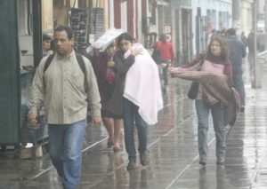 Senamhi advierte que invierno se prolongará hasta octubre
